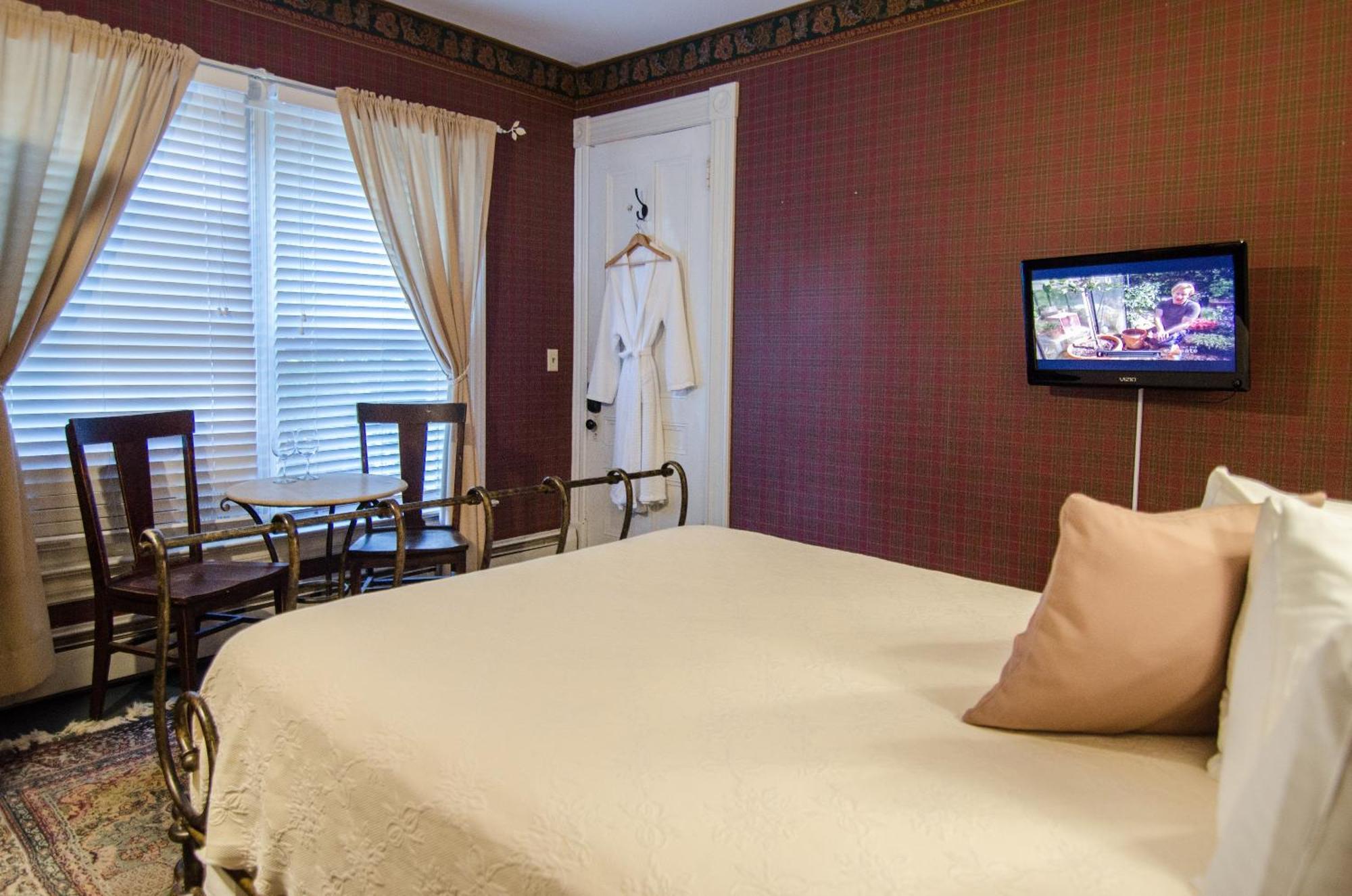 Heart Of The Village Bed & Breakfast In Shelburne Vt Zimmer foto