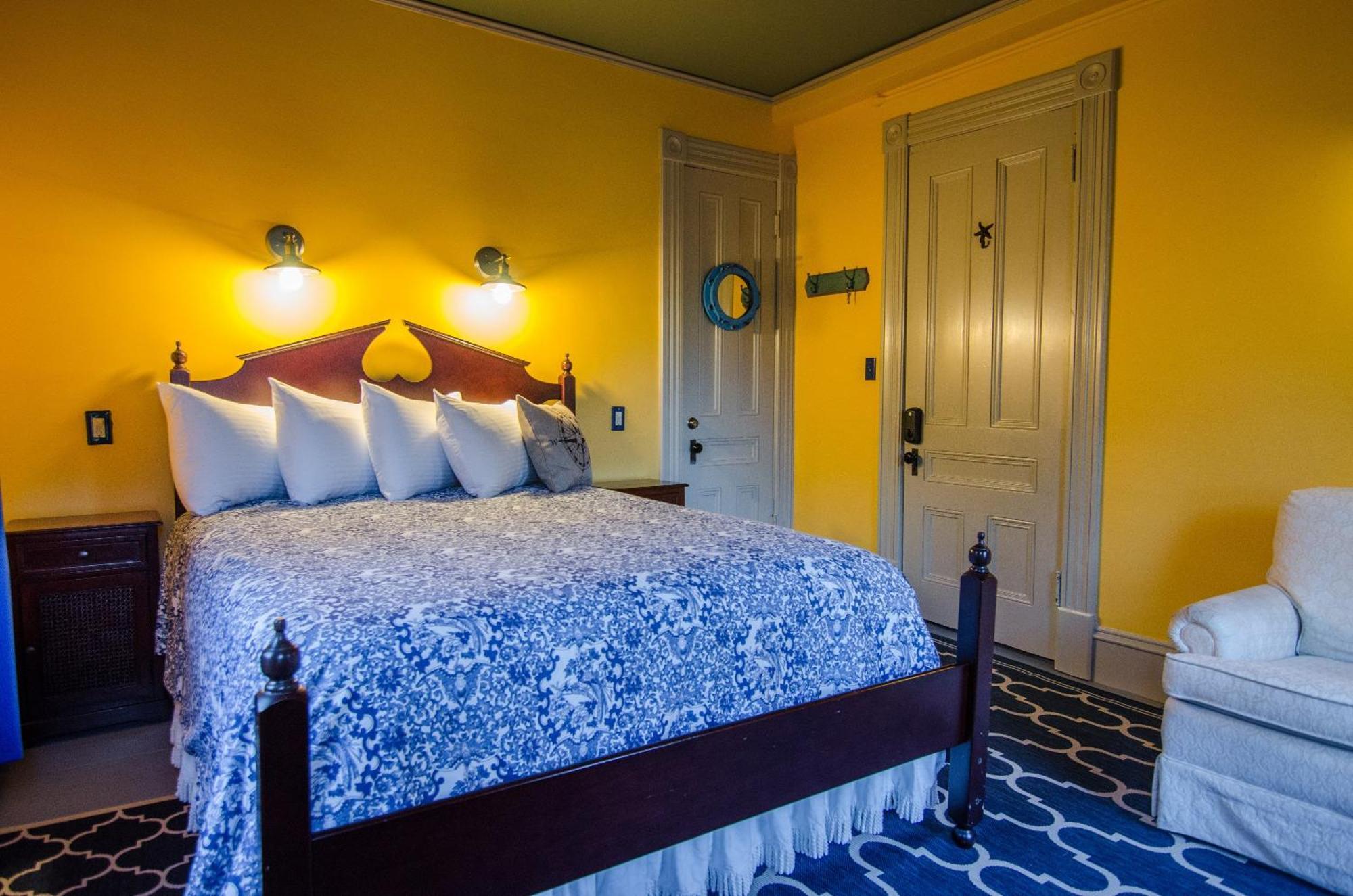 Heart Of The Village Bed & Breakfast In Shelburne Vt Zimmer foto