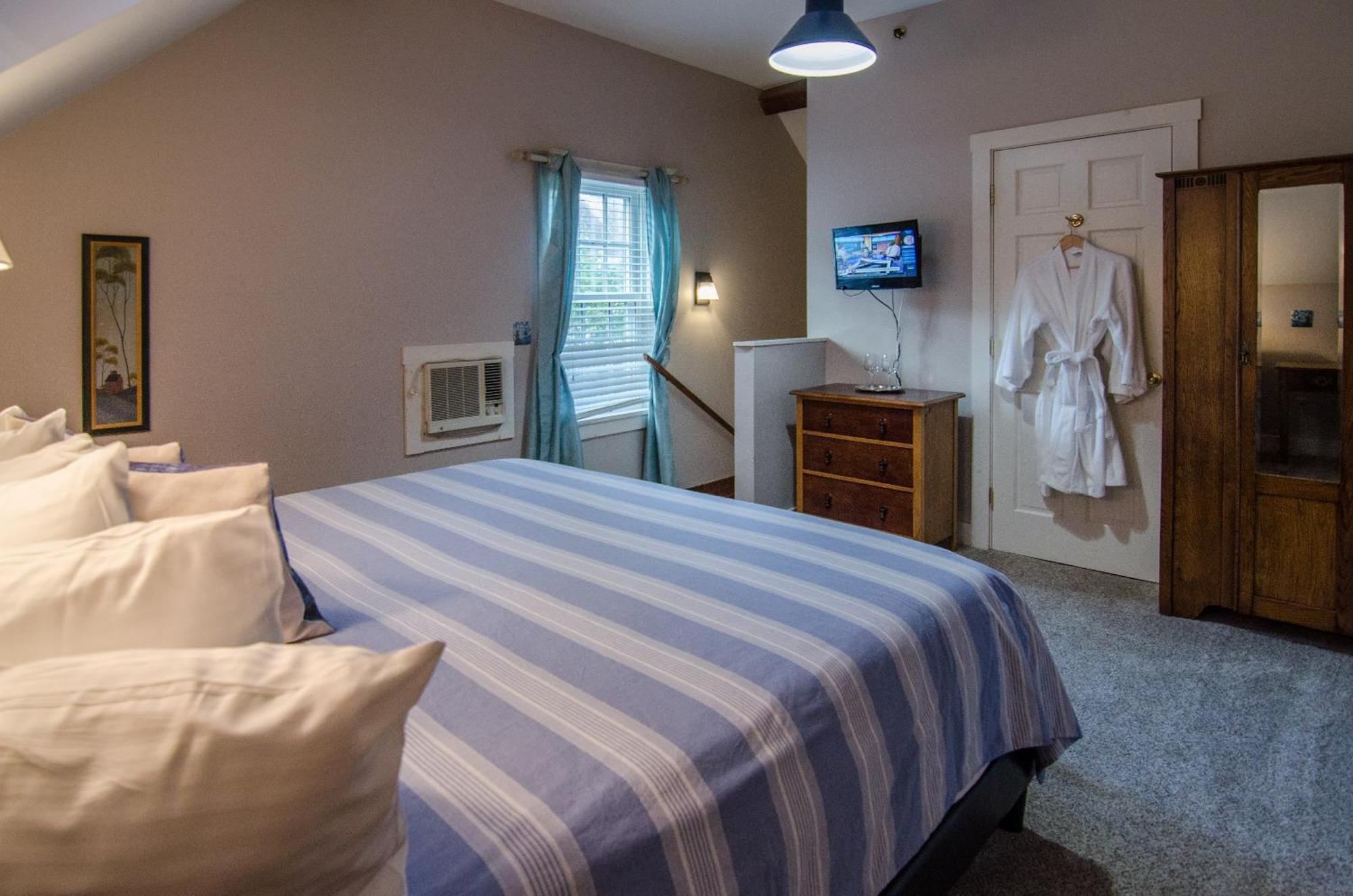 Heart Of The Village Bed & Breakfast In Shelburne Vt Zimmer foto